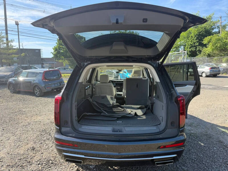 2021 Cadillac XT6 Premium Luxury