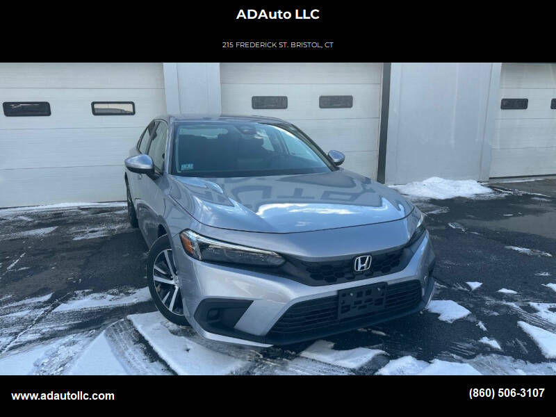 2024 Honda Civic Hatchback LX's photo