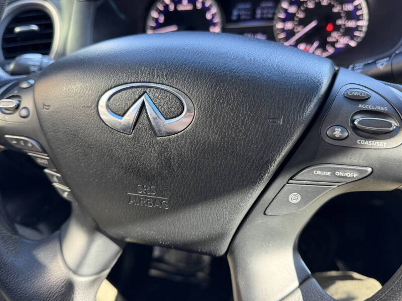 2013 Infiniti JX35