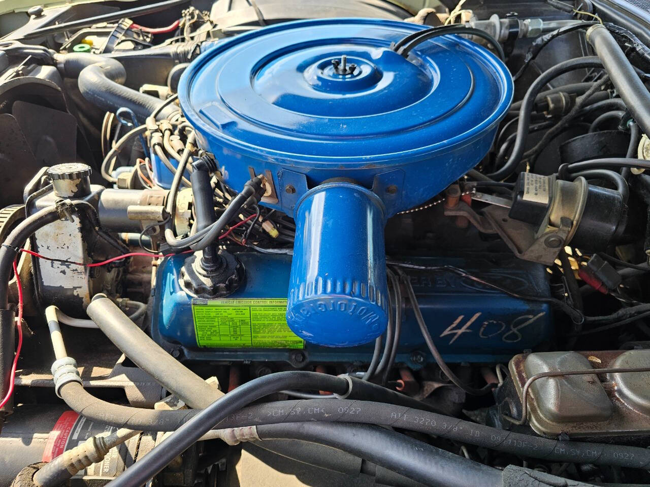 1975 Lincoln Continental 246