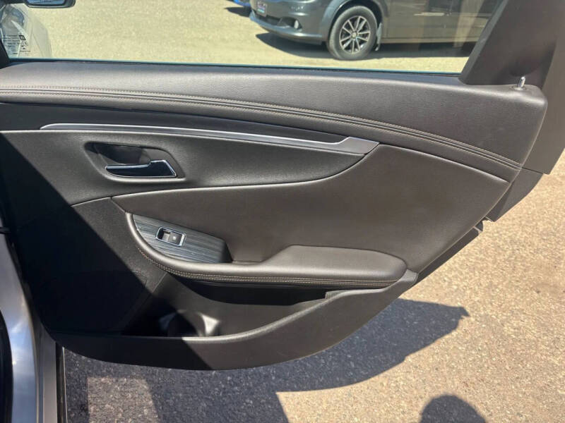 2017 Chevrolet Impala LT