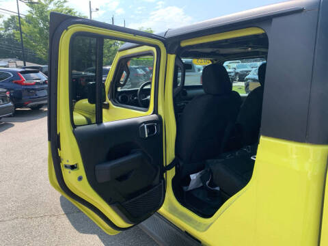 2023 Jeep Gladiator Sport S