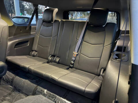 2016 Cadillac Escalade ESV Luxury Collection