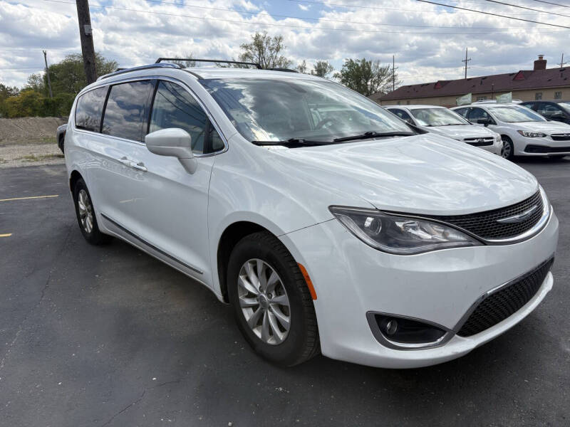 2018 Chrysler Pacifica Touring L