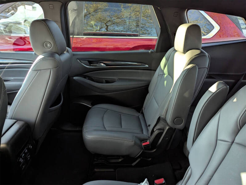 2023 Buick Enclave Premium