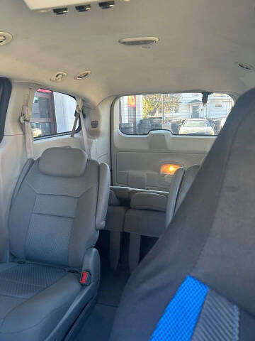 2010 Dodge Grand Caravan Crew