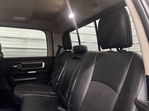 2017 RAM 3500 Laramie