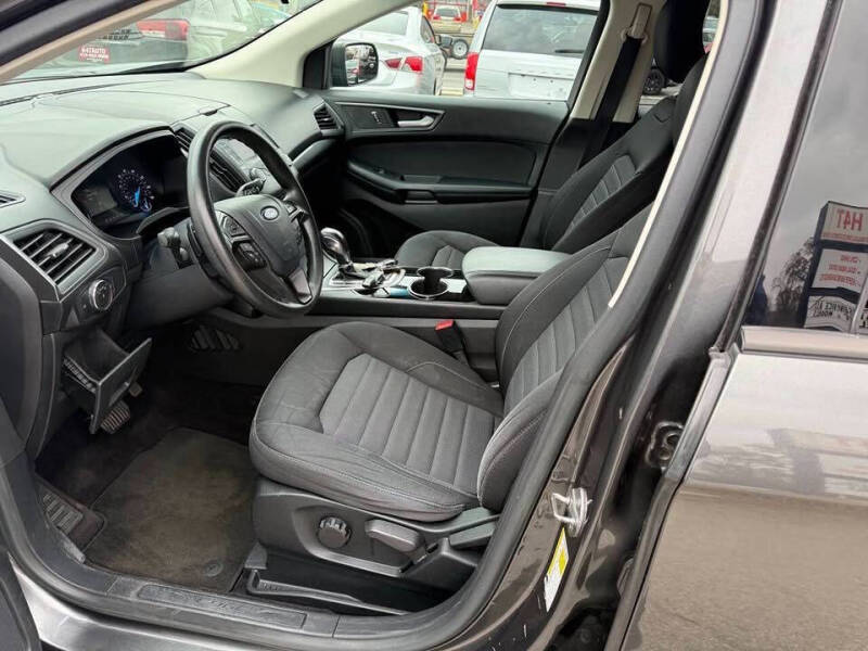 2015 Ford Edge SE