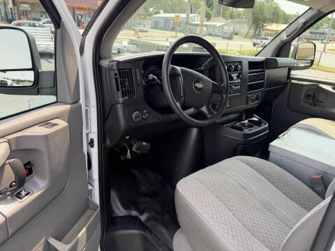 2015 Chevrolet Express 2500