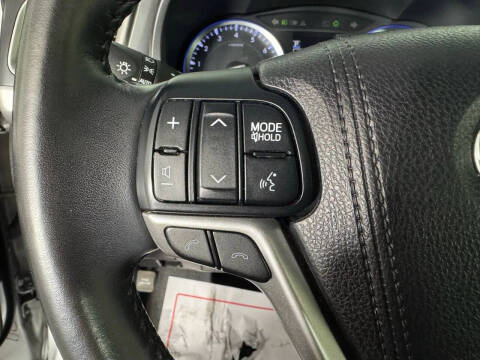 2017 Toyota Highlander