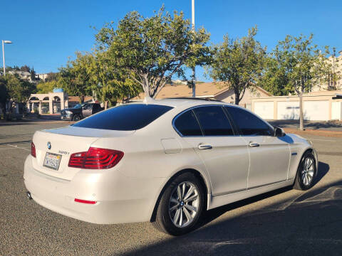 2014 BMW 5 Series 528i
