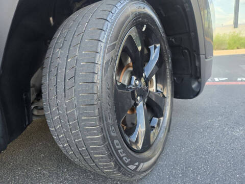 2017 Jeep Cherokee Sport Altitude