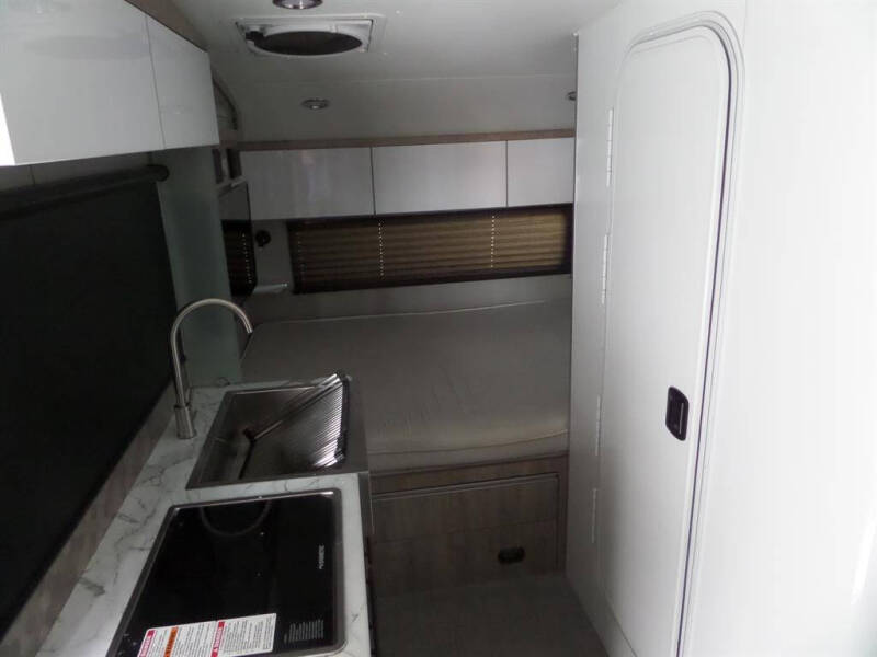 2023 inTech Trailers Sol Rover