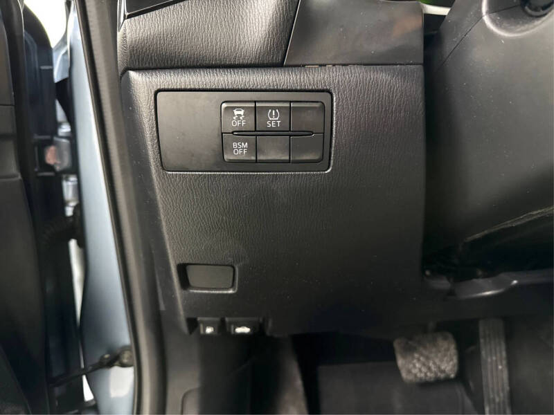 2015 Mazda MAZDA3 i Touring