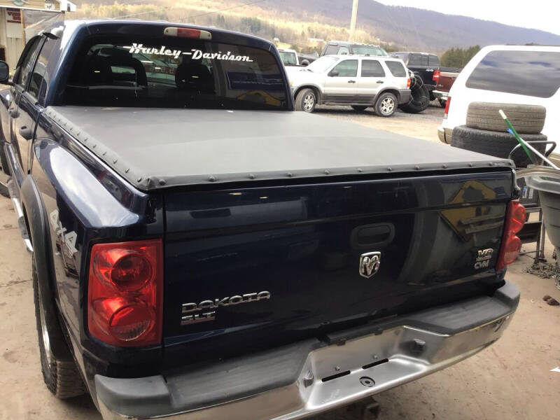 2005 Dodge Dakota SLT