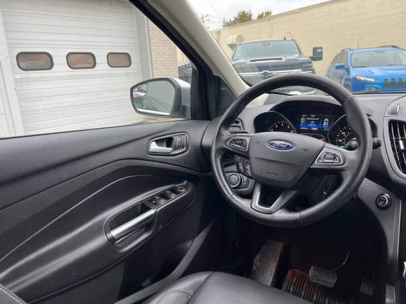 2019 Ford Escape SEL