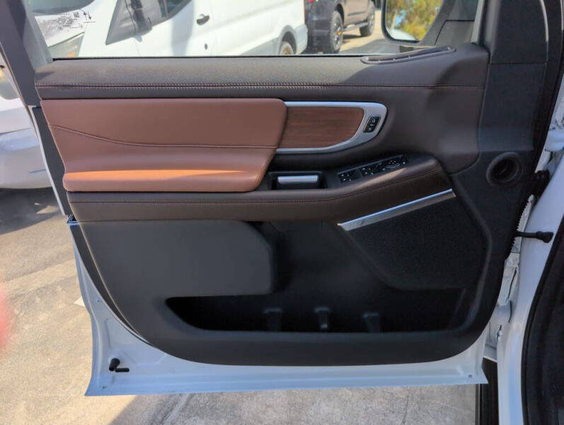 2025 Ford Expedition MAX King Ranch