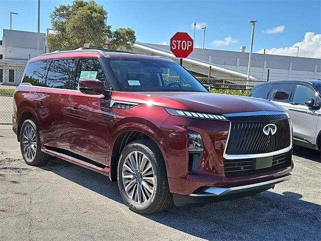 2025 Infiniti QX80 Luxe