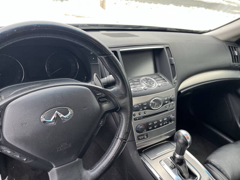 2010 Infiniti G37 Sedan x