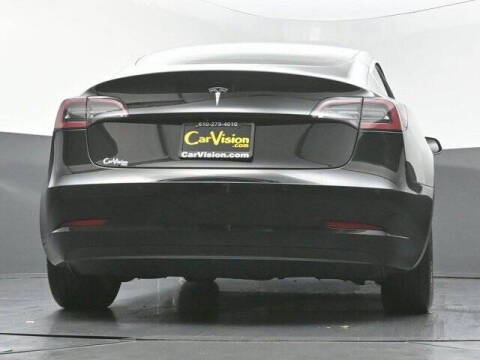 2019 Tesla Model 3 Mid Range