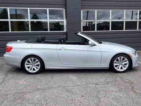 2012 BMW 3 Series 328i