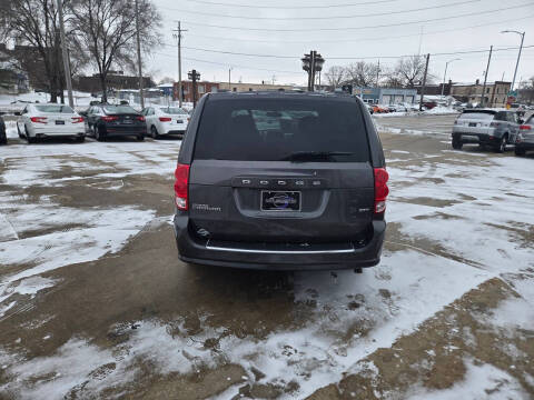 2016 Dodge Grand Caravan SXT