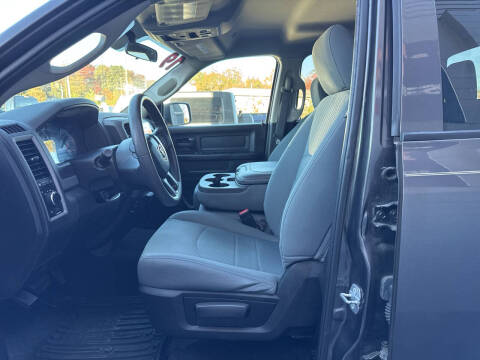 2019 RAM 1500 Classic Express