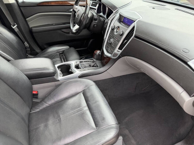 2011 Cadillac SRX Luxury Collection