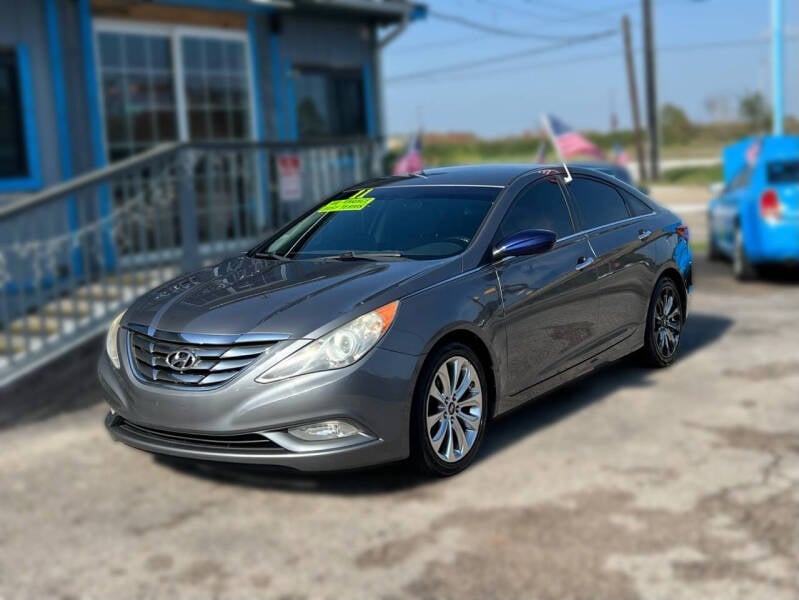 2011 Hyundai Sonata for sale at Auto Plan in La Porte TX