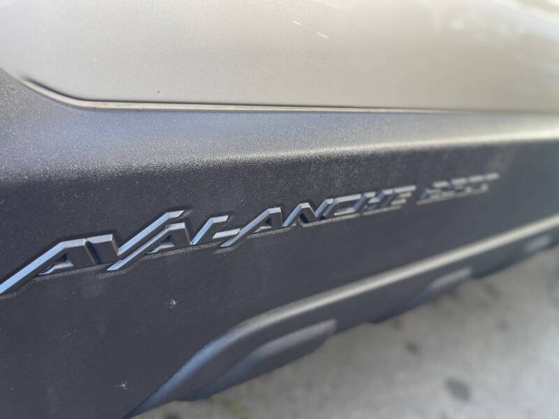 2005 Chevrolet Avalanche 2500 LS