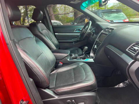 2016 Ford Explorer Sport