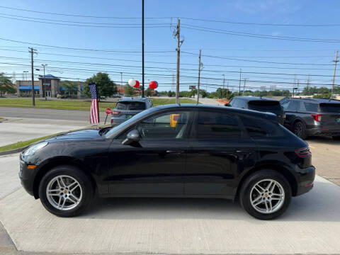 2017 Porsche Macan