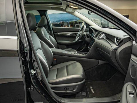 2023 Infiniti QX50 Luxe