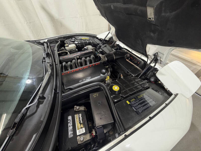 2004 Chevrolet Corvette