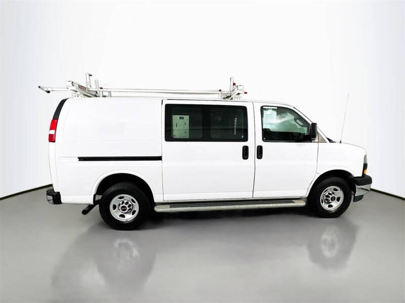 2020 GMC Savana 2500