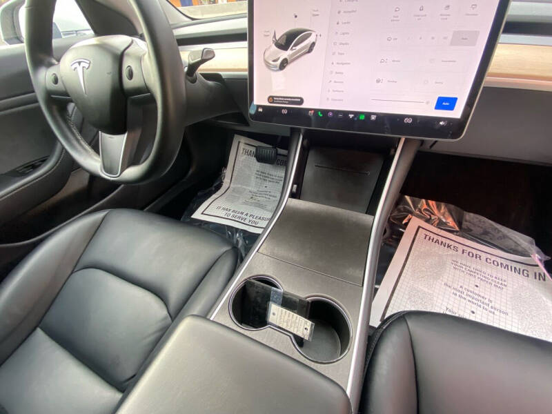 2019 Tesla Model 3 Standard Range Plus