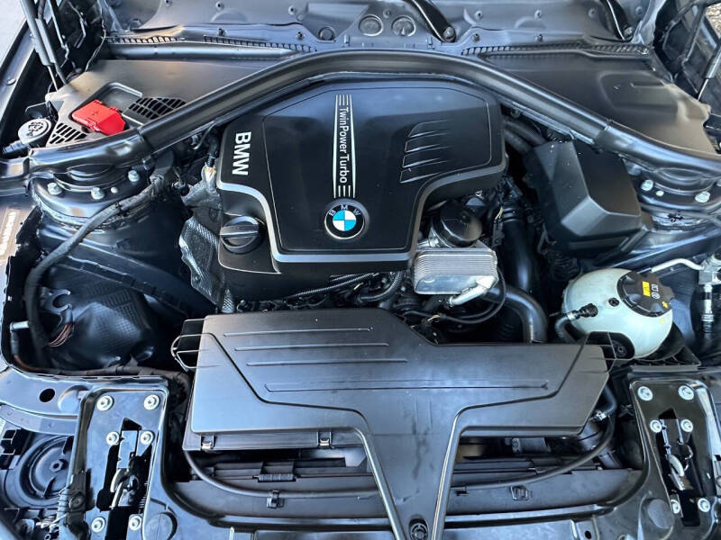 2015 BMW 3 Series 320i