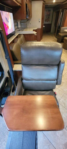 2016 Freightliner XCR Chassis