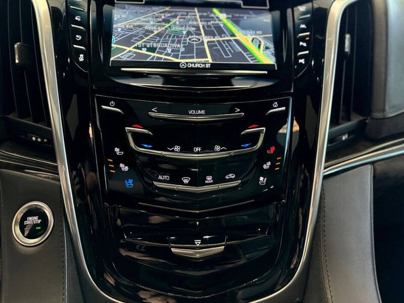 2019 Cadillac Escalade Platinum