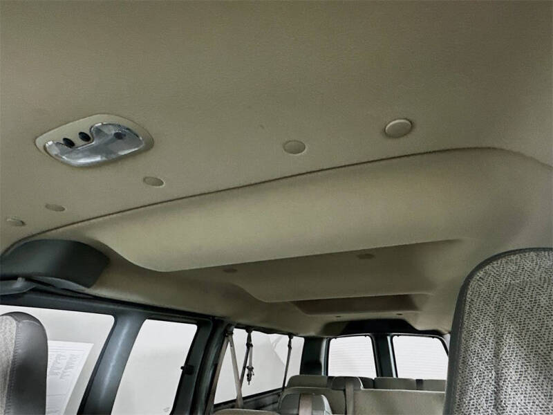 2023 Chevrolet Express LS 3500