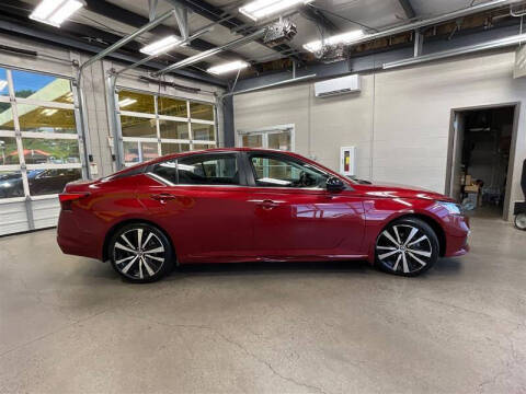 2020 Nissan Altima 2.5 SR
