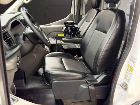 2022 Ford Transit