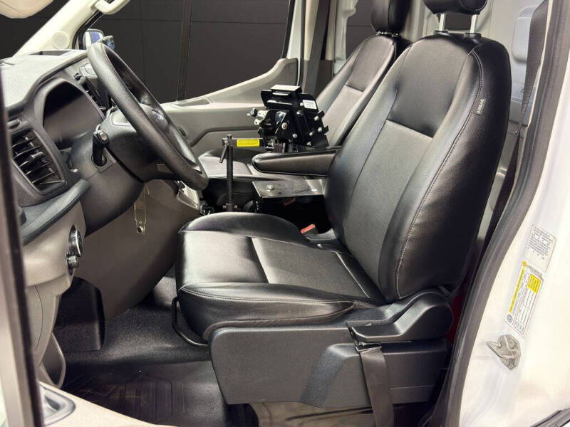 2022 Ford Transit