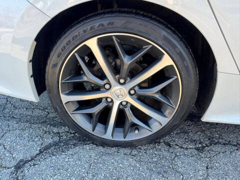 2022 Honda Civic Touring