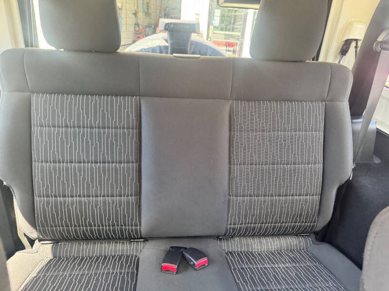 2012 Jeep Wrangler Sahara