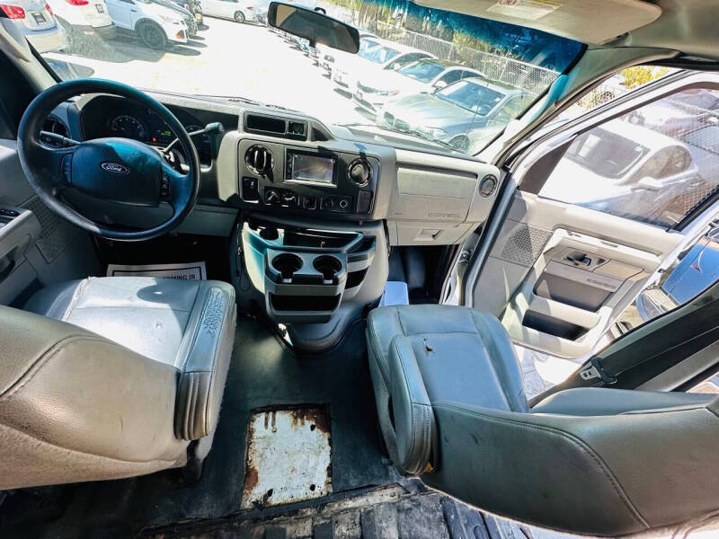 2010 Ford E-Series
