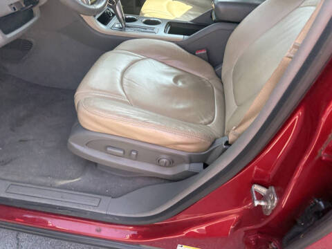 2012 Chevrolet Traverse LT