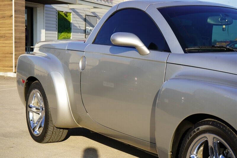 2005 Chevrolet SSR LS
