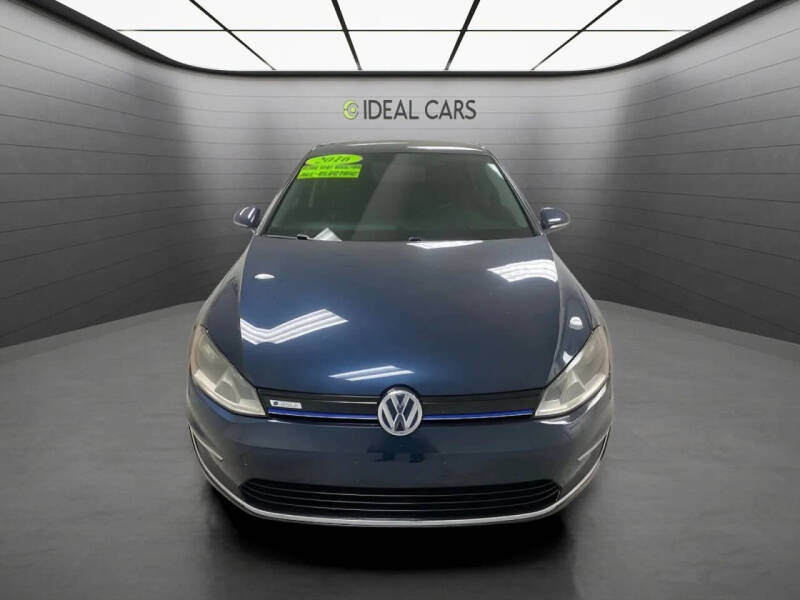 2016 Volkswagen e-Golf SE