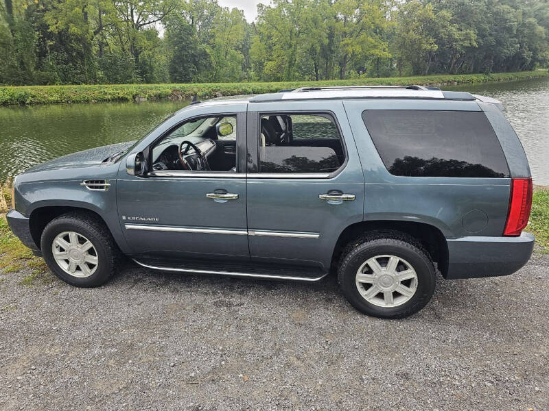 2008 Cadillac Escalade for sale at Auto Link Inc. in Spencerport NY